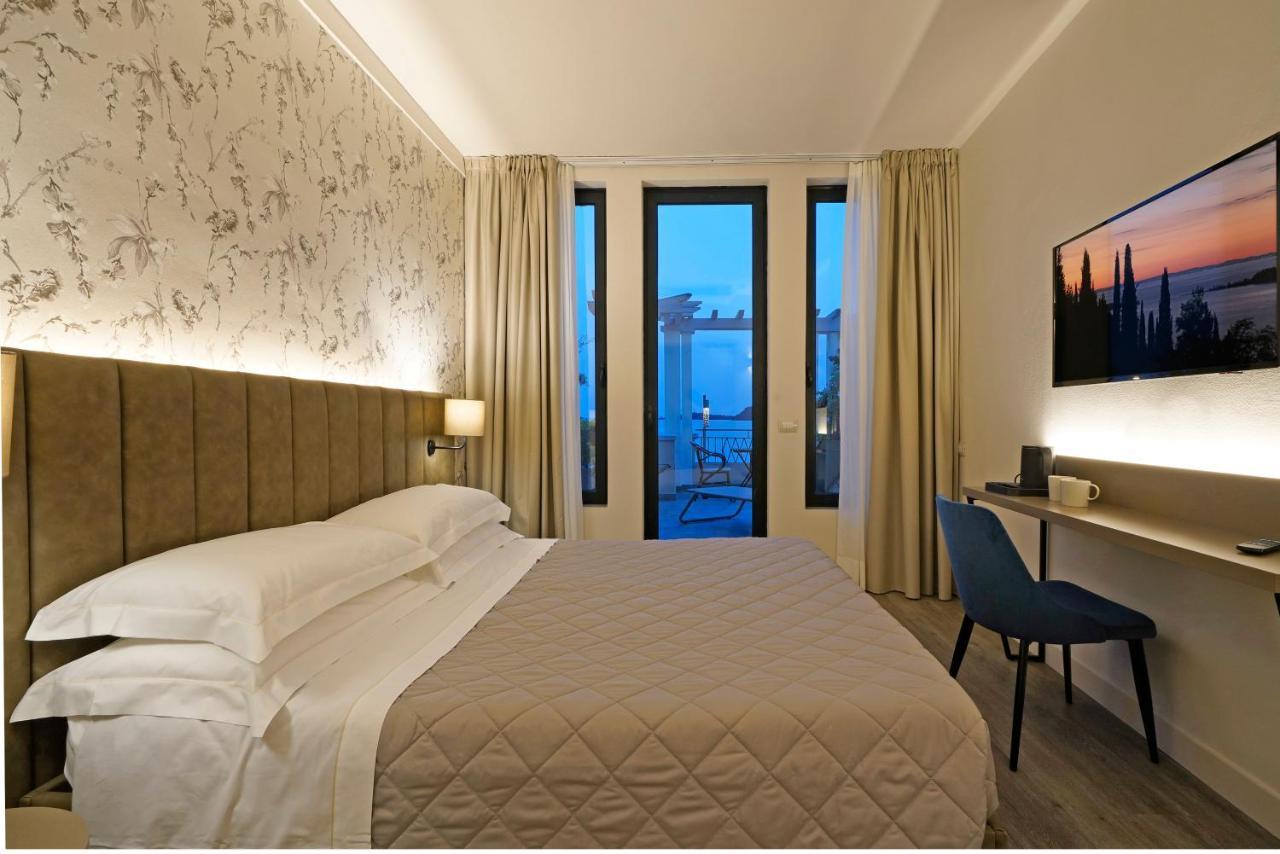 Hotel Du Lac Gardone Riviera Εξωτερικό φωτογραφία